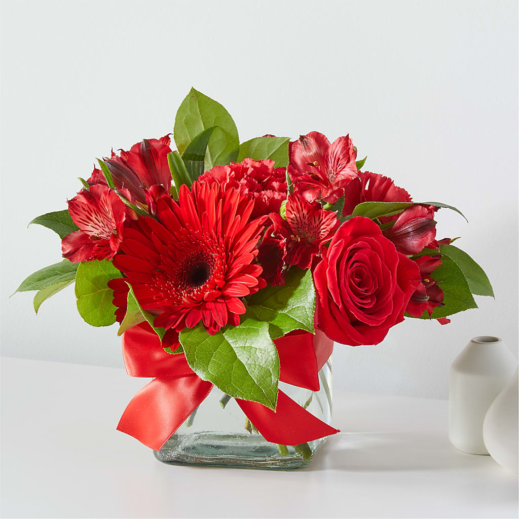 Red Hot Bouquet – ELENA'S FLOWERS, Cleveland OH