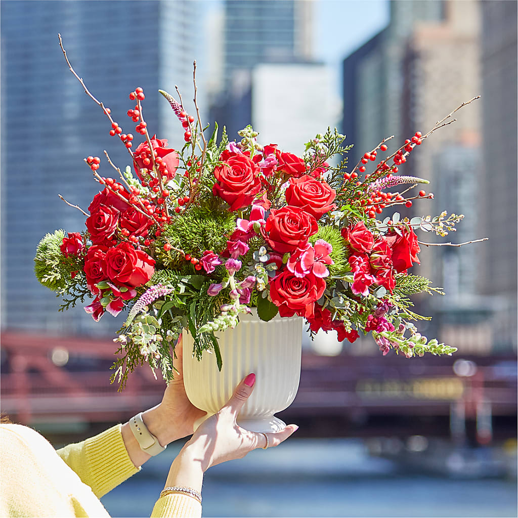 Big Red Bow Bouquet – ELENA'S FLOWERS, Cleveland OH