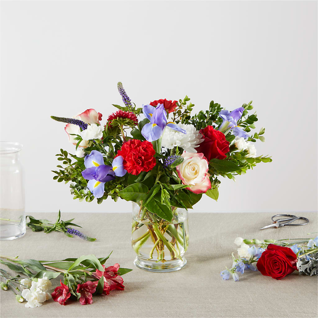 Star Spangled - A Florist Original – ELENA'S FLOWERS, Cleveland OH