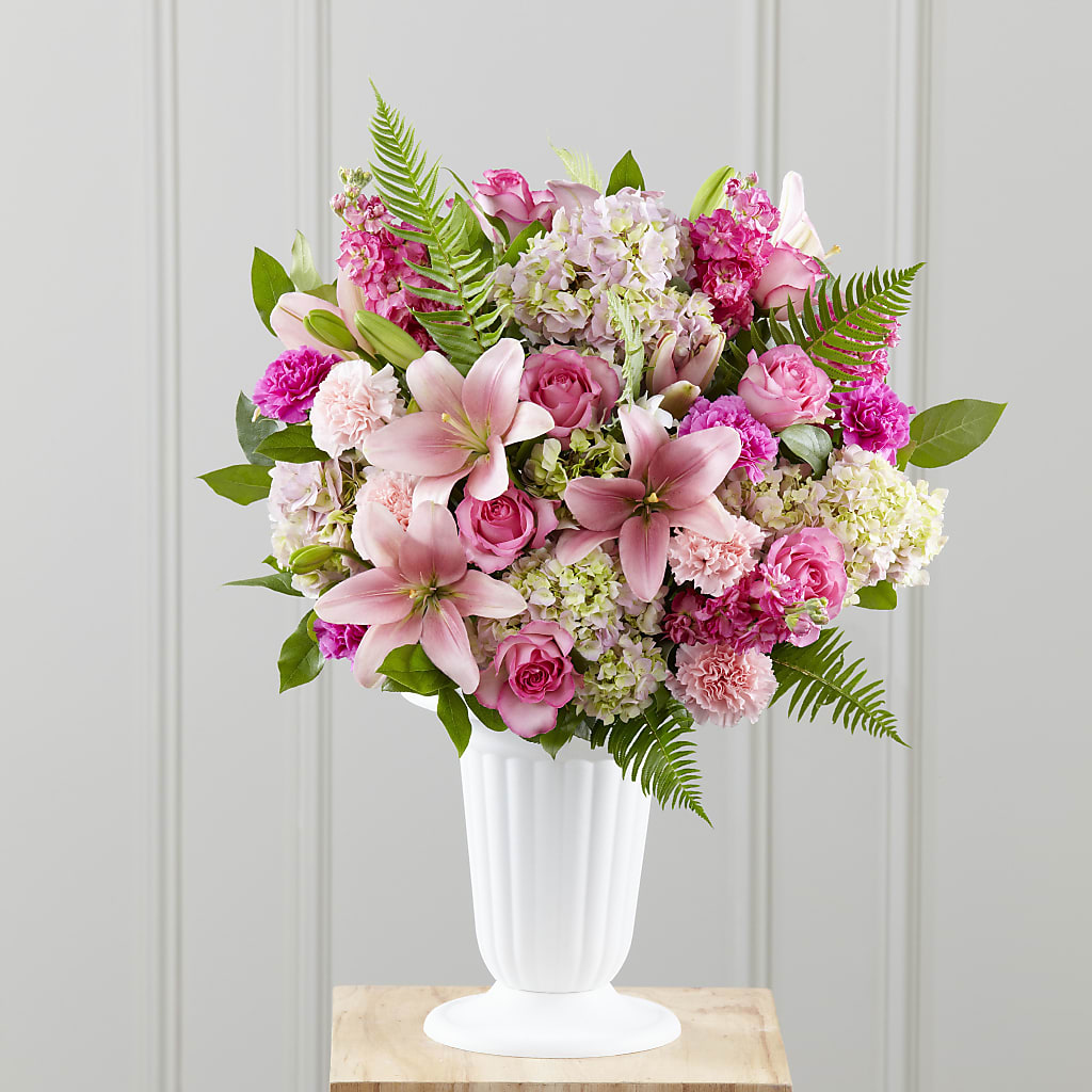 Never-Ending Love Arrangement – ELENA'S FLOWERS, Cleveland OH