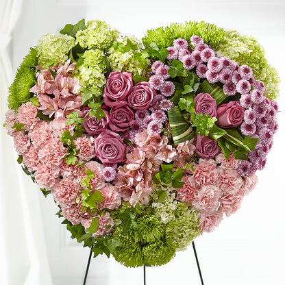 Heartwarming Standing Heart – ELENA'S FLOWERS, Cleveland OH