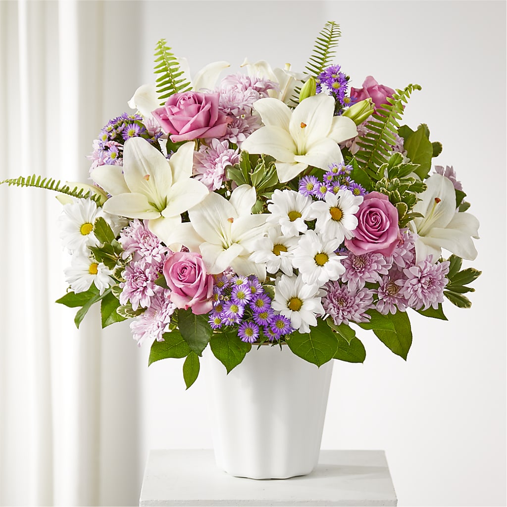 Warmest Thoughts Tabletop Basket – ELENA'S FLOWERS, Cleveland OH