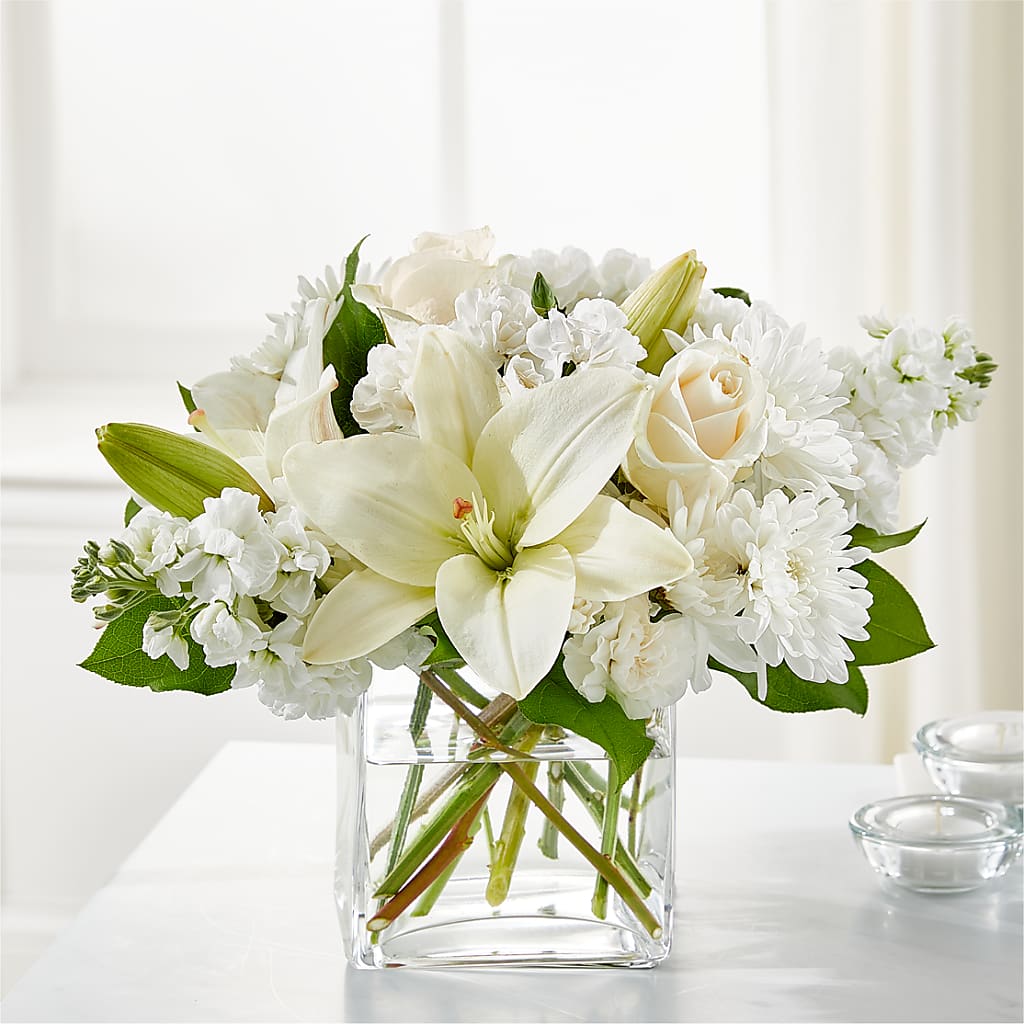 Gentle Breeze Bouquet – ELENA'S FLOWERS, Cleveland OH