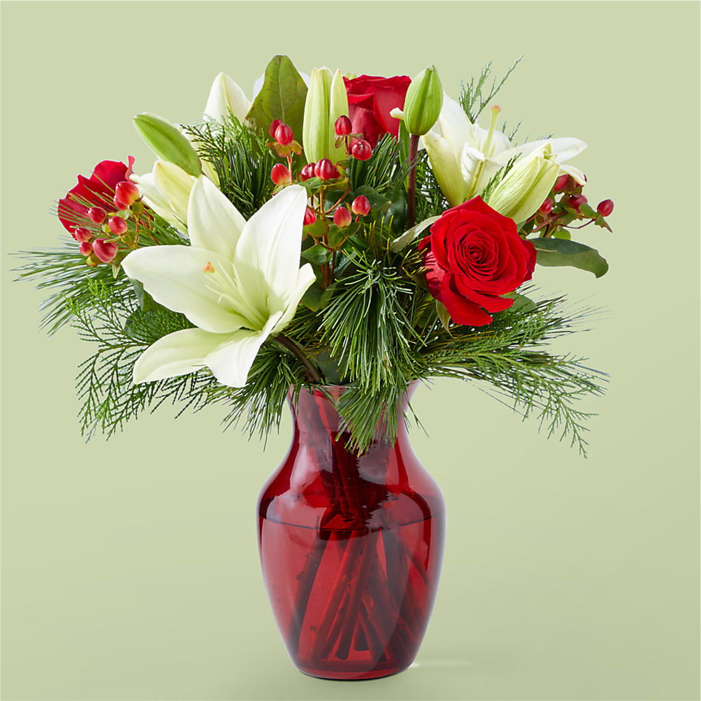 Evergreen Delight Bouquet – ELENA'S FLOWERS, Cleveland OH