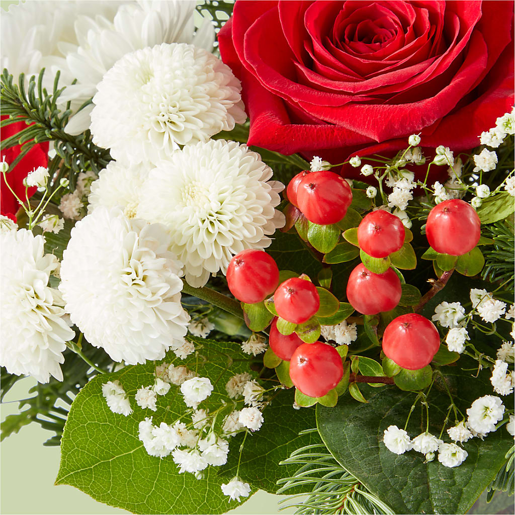 Chance of Flurries Bouquet – ELENA'S FLOWERS, Cleveland OH