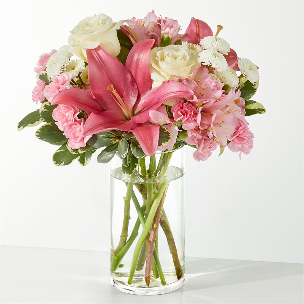 Piece of Cake Bouquet – ELENA'S FLOWERS, Cleveland OH