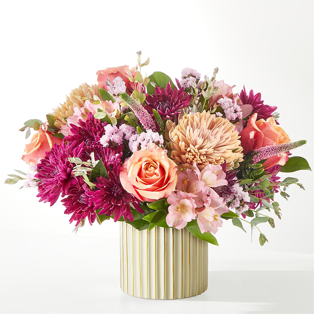 Berry Cobbler Bouquet with Ivory Vase – ELENA'S FLOWERS, Cleveland OH