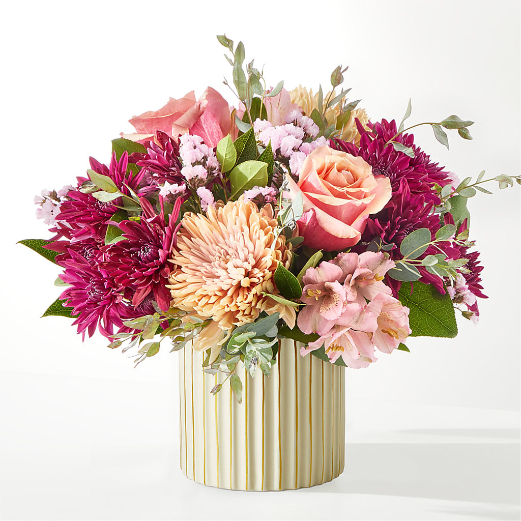 Berry Cobbler Bouquet with Ivory Vase – ELENA'S FLOWERS, Cleveland OH