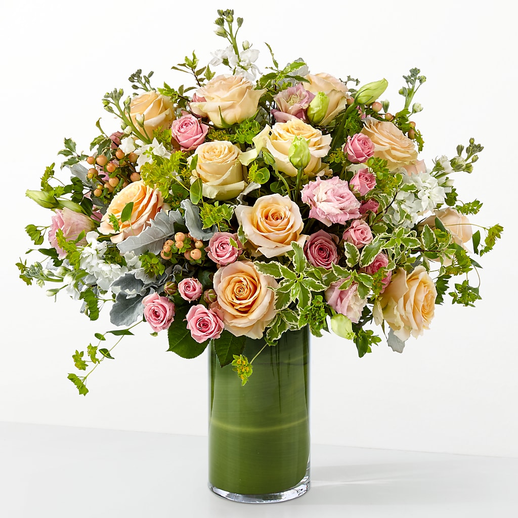 The Glamour Shot – ELENA'S FLOWERS, Cleveland OH