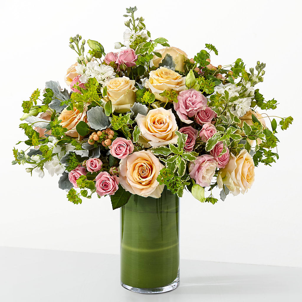 The Glamour Shot – ELENA'S FLOWERS, Cleveland OH